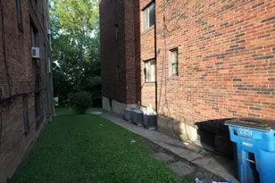 2251 Brownsville Rd, Pittsburgh, PA 15210 - Photo 27