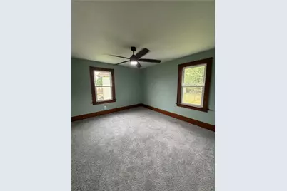 195 Strawbridge Ave, Sharon, PA 16146 - Photo 9