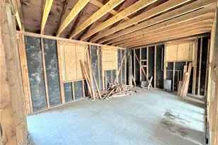 567 Peter St, Verona, PA 15147 - Photo 3