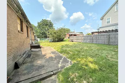 567 Peter St, Verona, PA 15147 - Photo 3