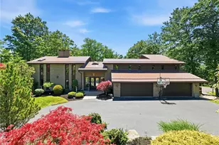 3150 Deerfield Ct, Murrysville, PA 15668 - Photo 1