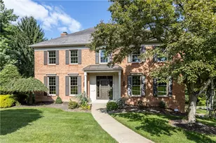 1689 Sturbridge Dr, Pittsburgh, PA 15143 - Photo 5