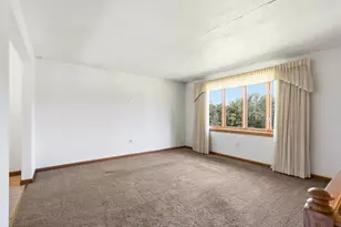 62 Chippewa Rd, Bentleyville, PA 15314 - Photo 7