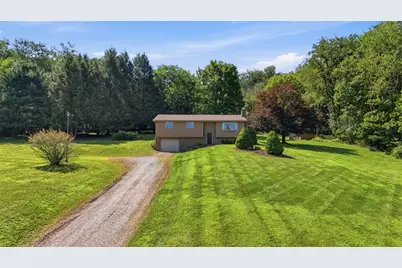 62 Chippewa Rd, Bentleyville, PA 15314 - Photo 1