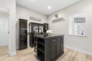 1002 Park Pl Ln, Cecil, PA 15317 - Photo 9