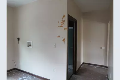 220 Finley Ave, Scott Township, PA 15106 - Photo 19