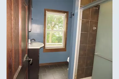 220 Finley Ave, Scott Township, PA 15106 - Photo 17