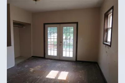 220 Finley Ave, Scott Township, PA 15106 - Photo 11