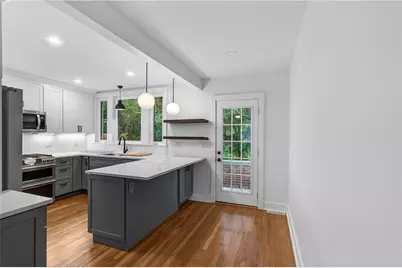 7400 Trevanion Ave, Pittsburgh, PA 15218 - Photo 9