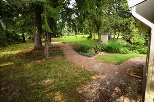 2425 Hampton Ave, Hampton, PA 15101 - Photo 5