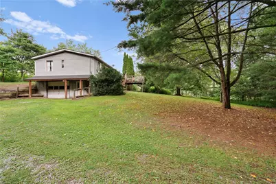 136 Bassett Rd, Hanover Township, PA 15026 - Photo 25