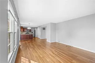160 Vista Dr, Cecil, PA 15317 - Photo 19