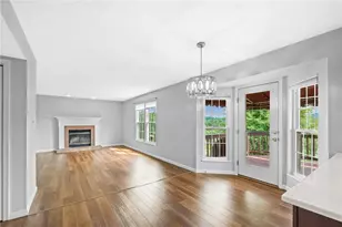 160 Vista Dr, Cecil, PA 15317 - Photo 17