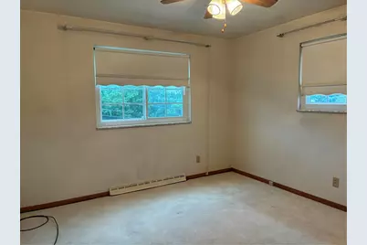 640 Longvue Dr, Chartiers, PA 15342 - Photo 21