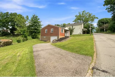 805 Braddock Rd, Pittsburgh, PA 15221 - Photo 3