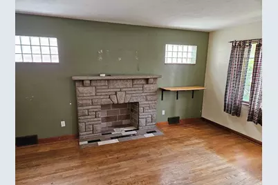 1641 Dagmar Ave, Beechview, PA 15216 - Photo 11