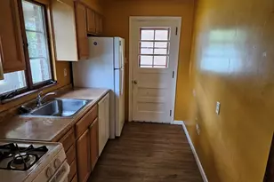 1641 Dagmar Ave, Beechview, PA 15216 - Photo 17