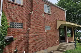 1641 Dagmar Ave, Beechview, PA 15216 - Photo 9