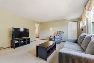 107 Merwood Dr, Ross Twp, PA 15214 - Photo 7