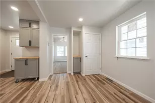 634 6th Ave, Coraopolis, PA 15108 - Photo 5