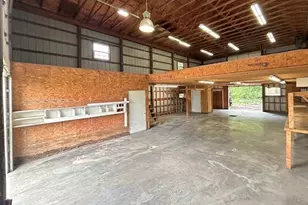 225 Main St, Shelocta, PA 15774 - Photo 3