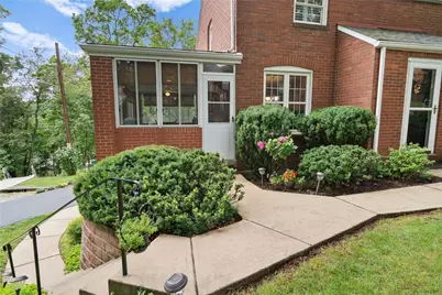 298 Barclay Ave, Pittsburgh, PA 15221 - Photo 5