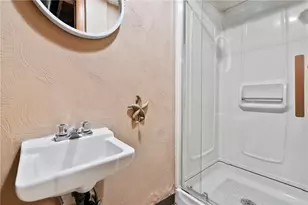 298 Barclay Ave, Pittsburgh, PA 15221 - Photo 33
