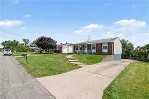 411 Palomino Dr, North Fayette, PA 15071 - Photo 3