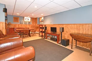 207 Jefferson Dr, Pittsburgh, PA 15228 - Photo 33