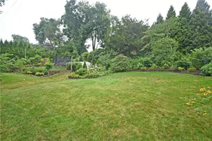 207 Jefferson Dr, Pittsburgh, PA 15228 - Photo 43