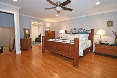 207 Jefferson Dr, Pittsburgh, PA 15228 - Photo 25