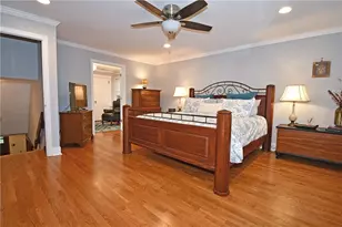 207 Jefferson Dr, Pittsburgh, PA 15228 - Photo 25