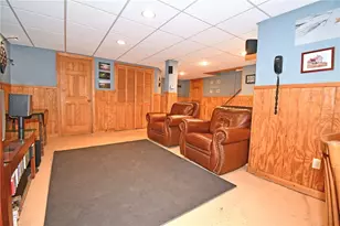 207 Jefferson Dr, Pittsburgh, PA 15228 - Photo 35
