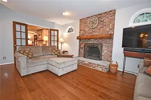 207 Jefferson Dr, Pittsburgh, PA 15228 - Photo 15
