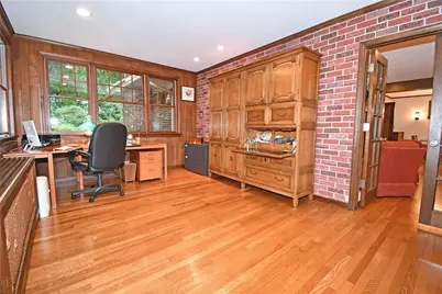 207 Jefferson Dr, Pittsburgh, PA 15228 - Photo 19