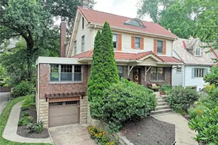 207 Jefferson Dr, Pittsburgh, PA 15228 - Photo 1