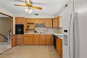 1517 Forestview Dr, Pittsburgh, PA 15234 - Photo 21