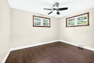 4702 S Woodland Cir, Richland, PA 15044 - Photo 15