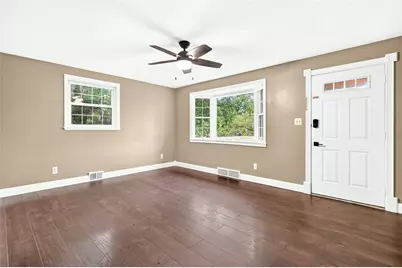 4702 S Woodland Cir, Richland, PA 15044 - Photo 3