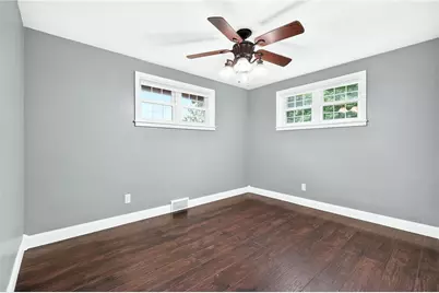 4702 S Woodland Cir, Richland, PA 15044 - Photo 17