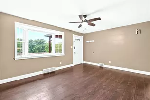 4702 S Woodland Cir, Richland, PA 15044 - Photo 5