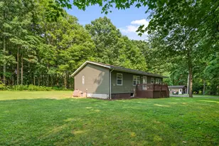 243 Oneida Mine Rd, Brush Val-Buffington, PA 15748 - Photo 41