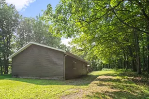 243 Oneida Mine Rd, Brush Val-Buffington, PA 15748 - Photo 19