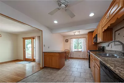 213 Brookston Dr, Cranberry Township, PA 16066 - Photo 11