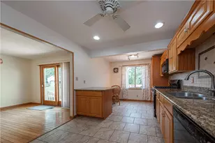 213 Brookston Dr, Cranberry Township, PA 16066 - Photo 11