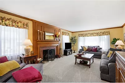 725 Pine Ave, Mars, PA 16046 - Photo 5