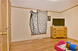 1952 Perry Hwy, Fredonia, PA 16124 - Photo 25