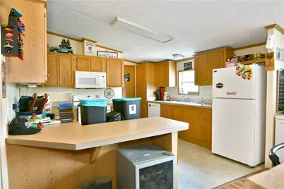 1952 Perry Hwy, Fredonia, PA 16124 - Photo 9