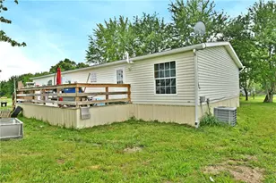 1952 Perry Hwy, Fredonia, PA 16124 - Photo 37