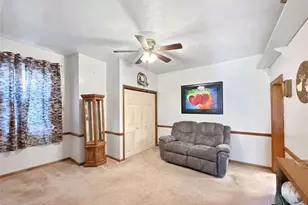 471 Insurance St, Beaver, PA 15009 - Photo 7